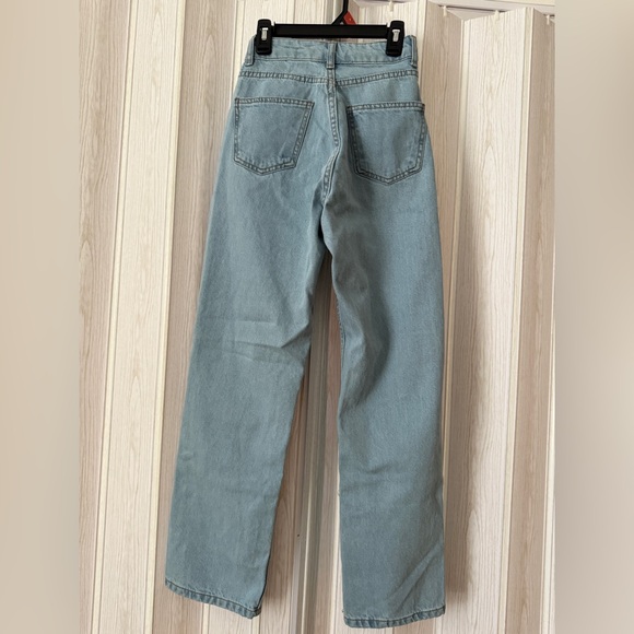 Vintage-Style High Waisted Light Wash Jeans, Size XXS - Picture 2 of 3